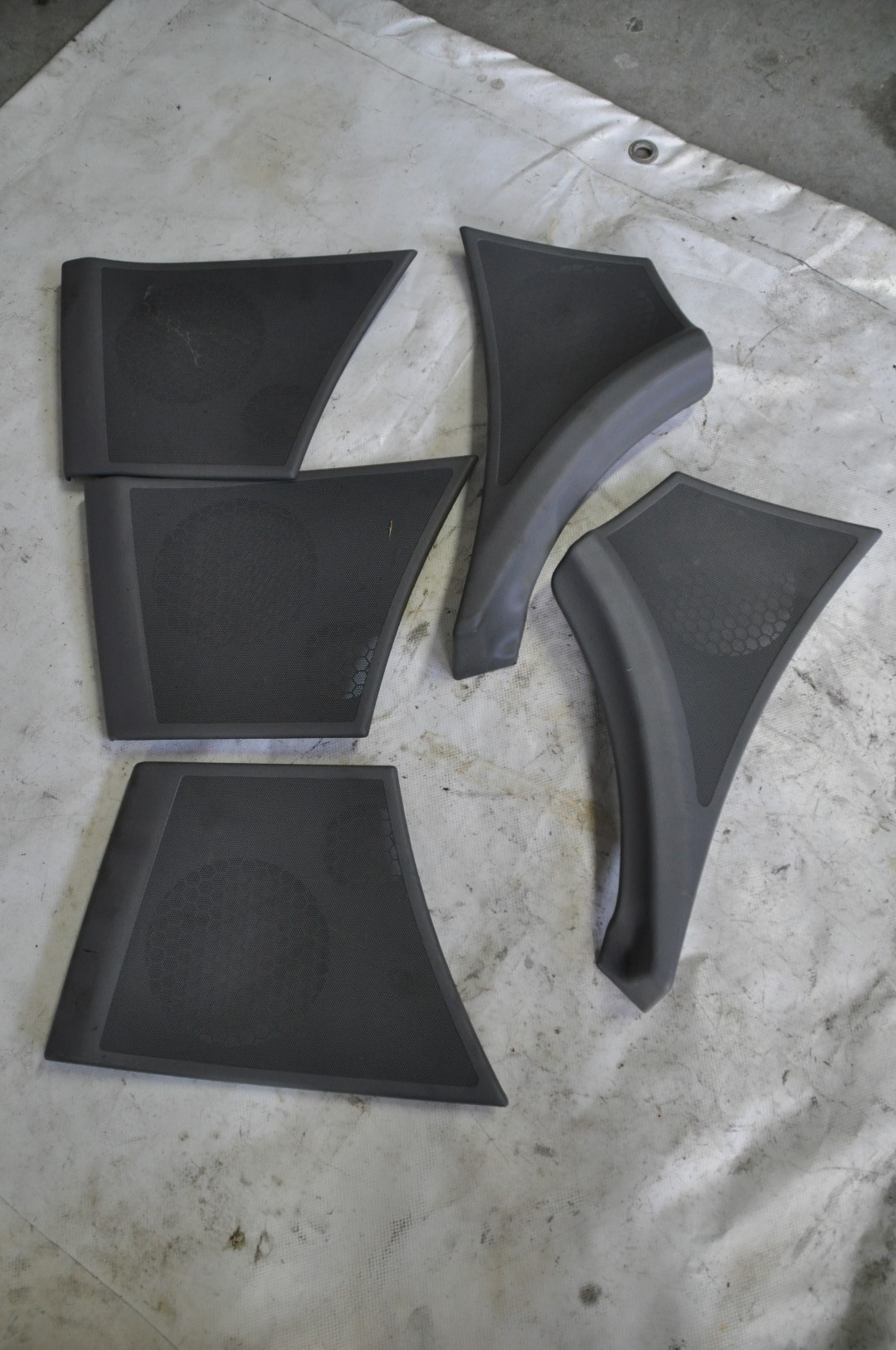 Tampa altifalantes Laguna II